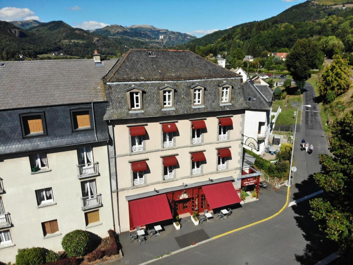 Hotel Et Residence Des Bains Vic-sur-Cère Екстериор снимка